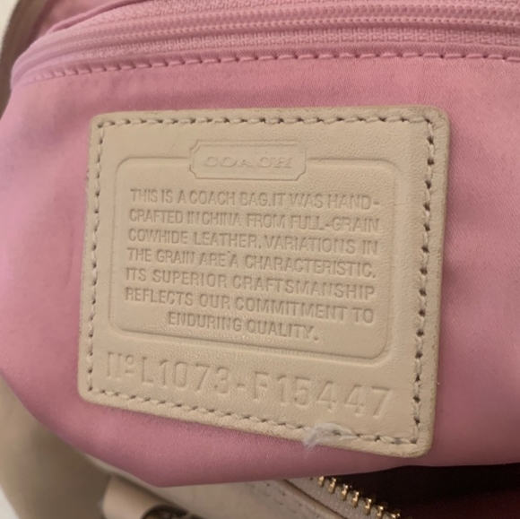 Coach Ashley  leather satchel in creme color with pink interior.  Gorgeous bag. - Picture 3 of 7